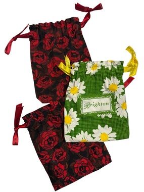 Brighton String Jewerly Bags Lot of 3
Red Roses Green Daisy Print